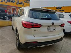 ئێم جی HS
